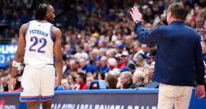 Darryn Peterson / Kansas Jayhawks