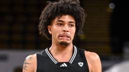 Stony Basketball Player Ejected For Spitting On Stony Brook Fan Who Heckled Him During Lopsided Loss