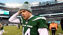 Ex-Jets Come Out Of Woodwork To Pour Salt In Fans’ Wounds, Claim They Knew Sam Darnold Would Be Good