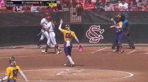 Jayden Heavener LSU softball wave behavior disrespect