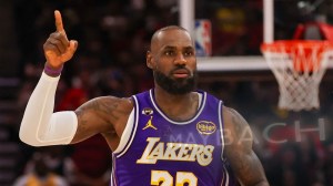 Los-Angeles-Lakers-forward-LeBron-James-maybach