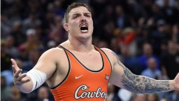 NCAA Wrestling Champ Wyatt Hendrickson Challenges 6^5 340 Pound Bucs OL Tristan Wirfs To A Wrestling Match At RAF07 In Florida