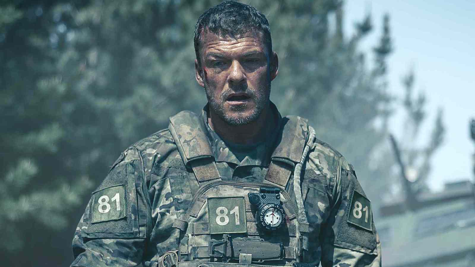 alan ritchson war machine