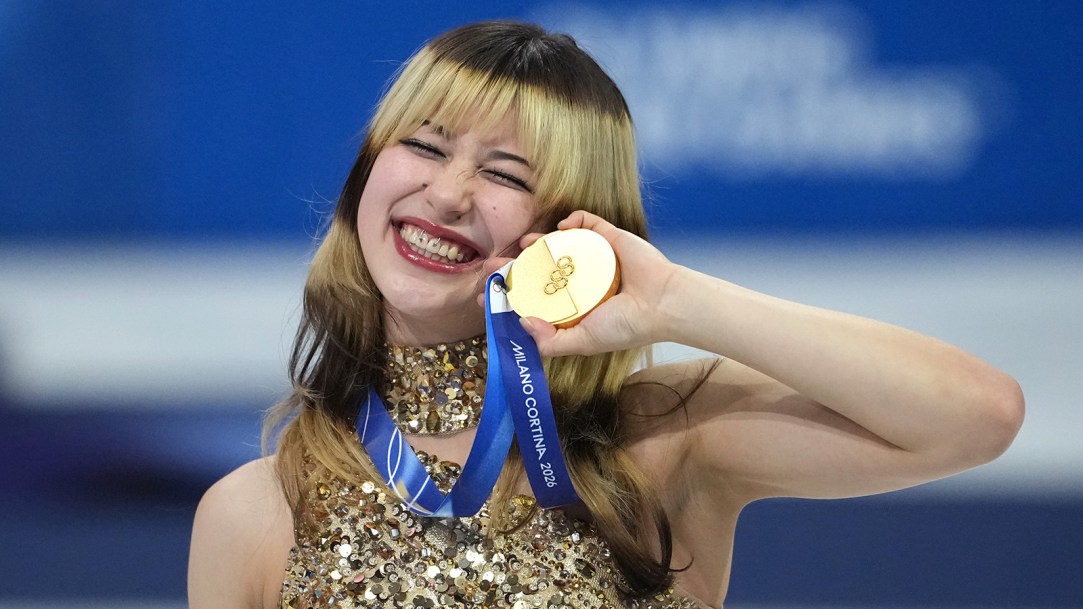 Alysa Liu Dad Father Arthur Liu Controversy Relationship IVF Figure Skating