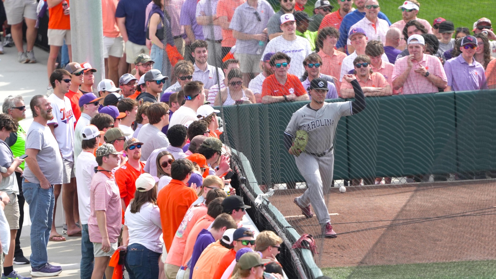 Strategic Bullpen Location Allowed Clemson Fans To Mock Rival Against Baseball Coach’s Instruction