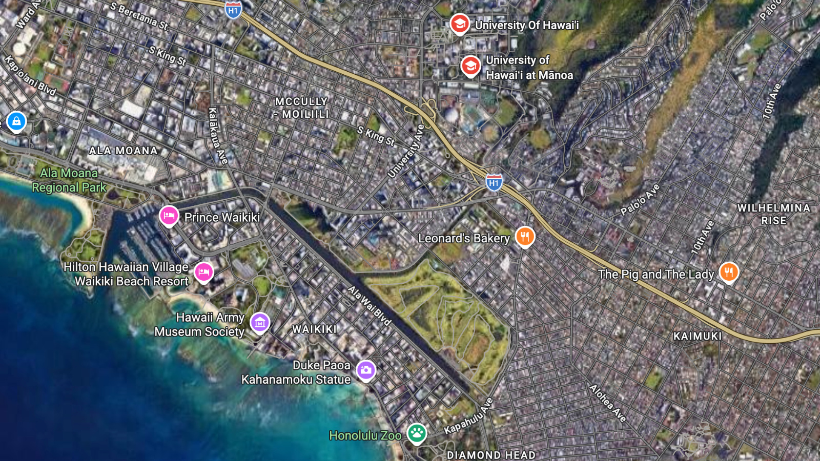 closest colleges to the beach University of Hawaii