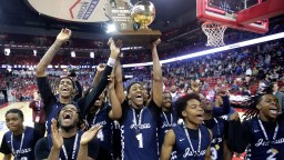 Wisconsin High School Exploits Shot Clock Rule To Win State Championship By Standing Completely Still