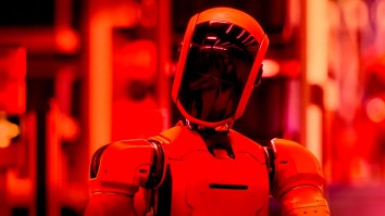 Dancing Robot Smacks Child In The Face In Precursor To The Inevitable Humanoid Uprising