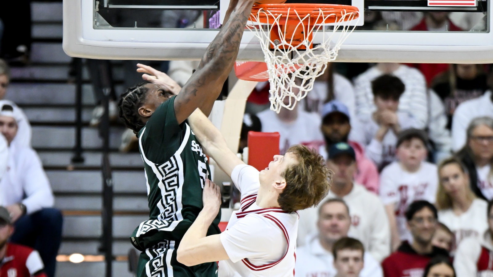 Indiana Basketball Fans Disregard 5-Star Recruit To Boo Top Transfer After Fruitless NIL Gamble