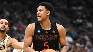 Miami forward Malik Reneau