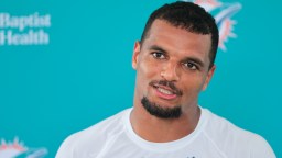 Someone Forgot To Tell Minkah Fitzpatrick’s Face That He Was At His Introductory Jets Press Conference And Not A Funeral