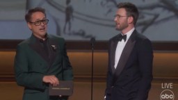 Robert Downey Jr. And Chris Evans Brutally Bombing At The Oscars Has Movie Fans Declaring That The MCU Is Dead