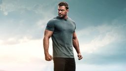 Ronnie Taylor, Man Who Decided To Fight ‘Reacher’ Star Alan Ritchson, Tucks His Tail And Drops The Charges