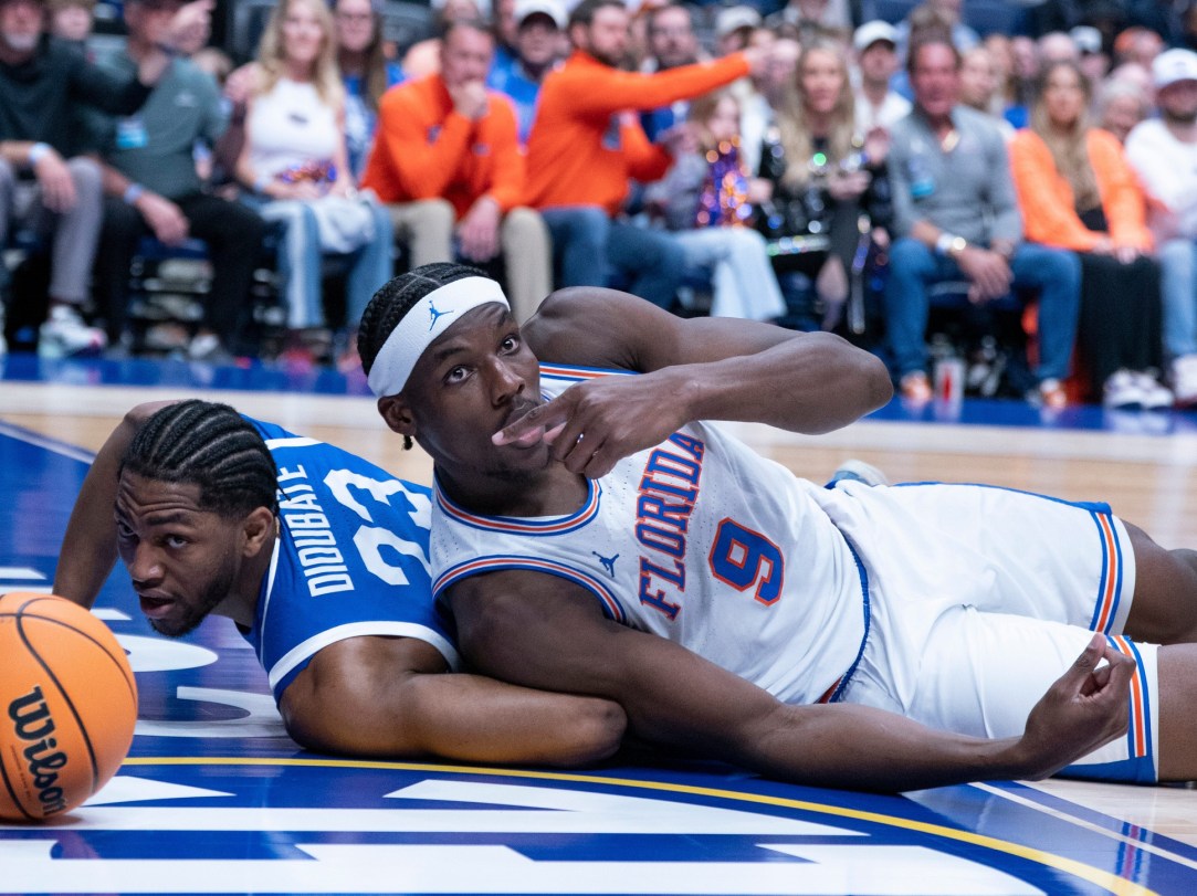 Rueben Chinyelu Cowrie Shells Hair Headband