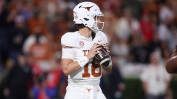 Arch Manning’s Habit Of Patting The Football Before Throws Reignites Debate On NFL Viability