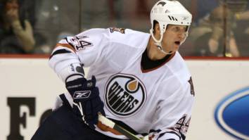 NHL Hall Of Famer Admits He Was Drunk When He Signed With The Oilers And Had To Force A Trade To Save His Marriage