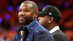 Floyd Mayweather Reportedly Got Paid Millions Of Dollars In Advance By Netflix Before Trying To Back Out Of Manny Pacquiao Fight & Turn It Into An Exhibition