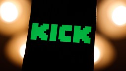 Streamer Clavicular Worries Fans After Looking Ill & Appearing To Overdose In Miami During Live Stream