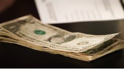 Florida Man Wins $1.9 Million After Betting Only $30 With Insane MLB Parlay