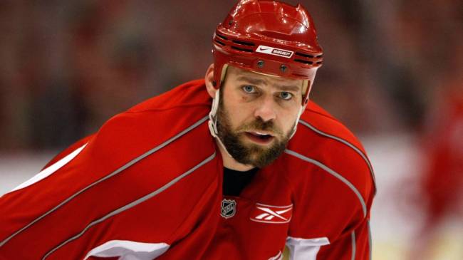 Red Wings forward Tomas Holmstrom