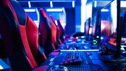 Esports Player Hit With 10-Year Ban For Sucker-Punching Opponent In The Face After Losing A Match (Video)