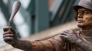 Broken bat on Ichiro Suzuki statue