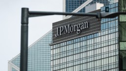JP Morgan Exec Accused Of Telling ‘Sex Slave’ Employee ‘Bet Your Little Asian Fish Head Wife Doesn’t Have These Cannons’, Making Him Cry During Oral