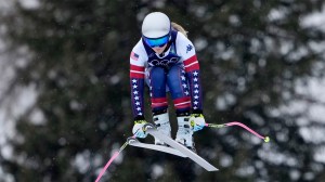 lindsey-vonn-downhill