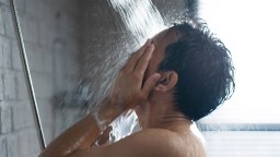 Experts Settle Viral TikTok Debate About Which Way You Should Face In The Shower: ‘I Will Die On This Hill’