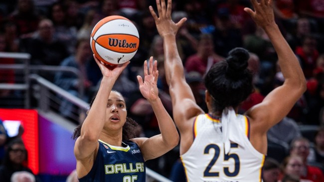 Azzi Fudd Dallas Wings WNBA