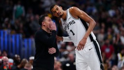 Spurs Coach Mitch Johnson Proud Of Victor Wembanyama For Defending Himself Against Timberwolves