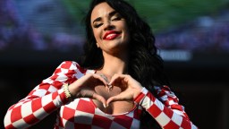 Ex-Miss Croatia Ivana Knoll Goes Viral After Cameraman Gets Distracted By Her During F1 Miami GP Broadcast