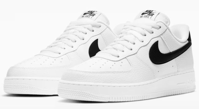 Nike Air Force 1 '07 Shoes