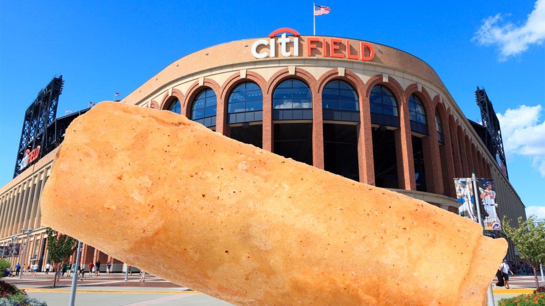 citi-field-egg-roll
