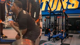 Florida Football Team Debuts Challenging Squat Technique After Weight Room Safety Concerns