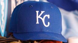 Kansas City Royals Force Restaurant Chain To Change Promo After Scoring Frenzy Cost It Hundreds Of Thousands Of Dollars