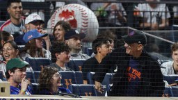 Tom Hanks Reunited With Wilson From ‘Cast Away’ In The Form Of Mr. Met