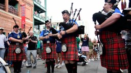 Scotland’s ‘Tartan Army’ Already Taking Over Florida Bars & Beaches After Leaving Boston