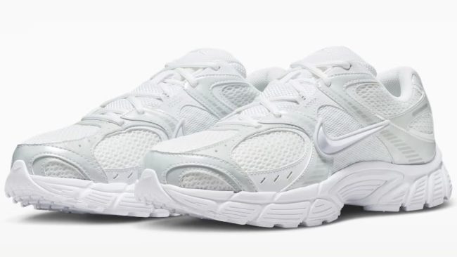 Nike V5 RNR Shoes