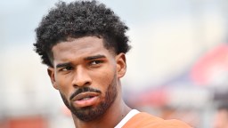 Shedeur Sanders Embarrassingly Had A Pass Batted Down During Browns Practice In A Way NFL Fans Have Never Seen Before