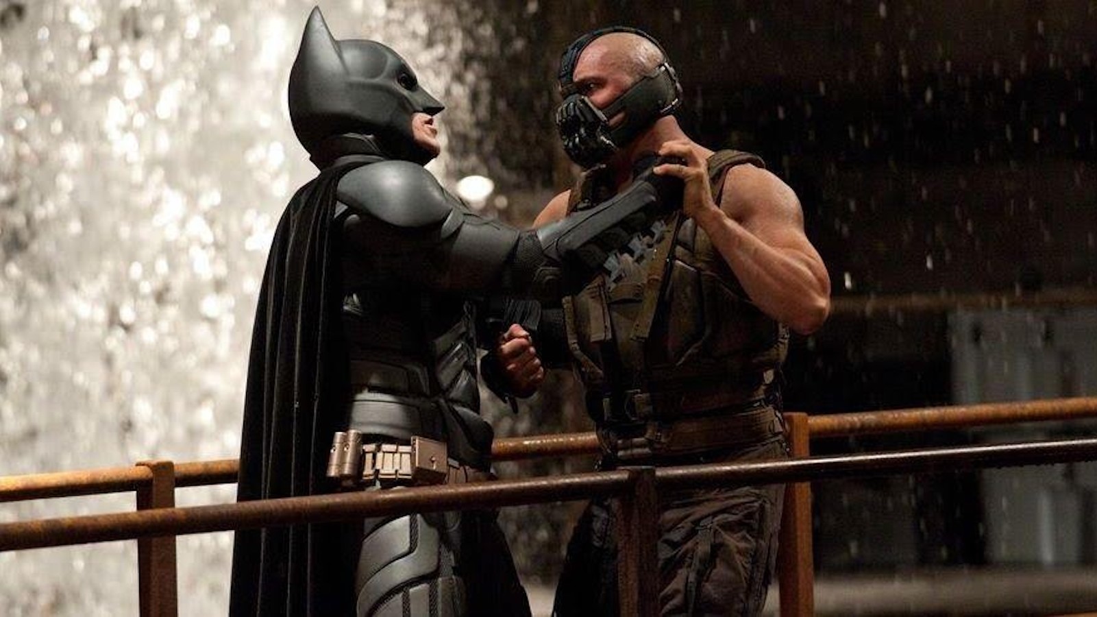 The Dark Knight Rises bane fight