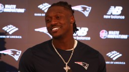 Shannon Sharpe Blasts AJ Brown For Saying He Used The Media To Emotionally Manipulate His Eagles Teammates