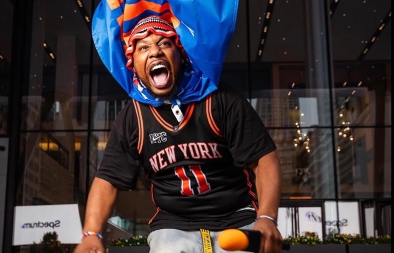‘I Was Born To Entertain’ Viral Sports Creator Che Igbo On How He Used Instagram To Pursue His Lifelong Dream During The Knicks’ Championship Run (Interview)