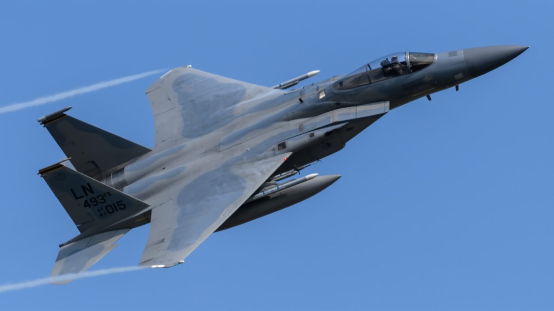 f-15-air-force-fighter-jet
