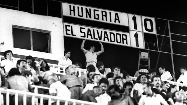 Hungary beats El Salvador 10-1 at 1982 World Cup