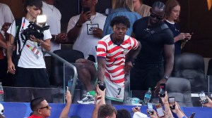 iShowSpeed World Cup Stream Controversy Elevator kick out journalist volunteer