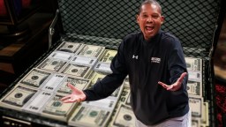 Lamont Paris Admits Bribing Recruits To Join South Carolina Highlighting Sad State Of College Hoops