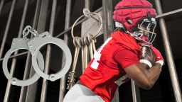 Was South Carolina Football Player Suspended For Stealing From Teammate? Location Of Crimes Fuels Speculation