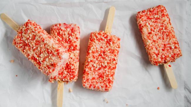 Strawberry shortcake ice cream eclair bars