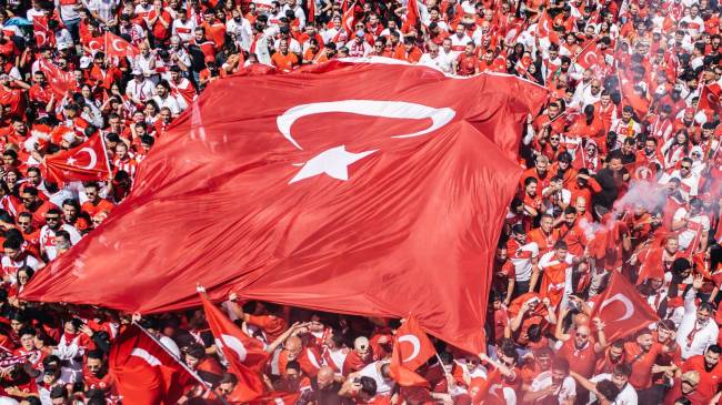 Turkey flag at World Cup